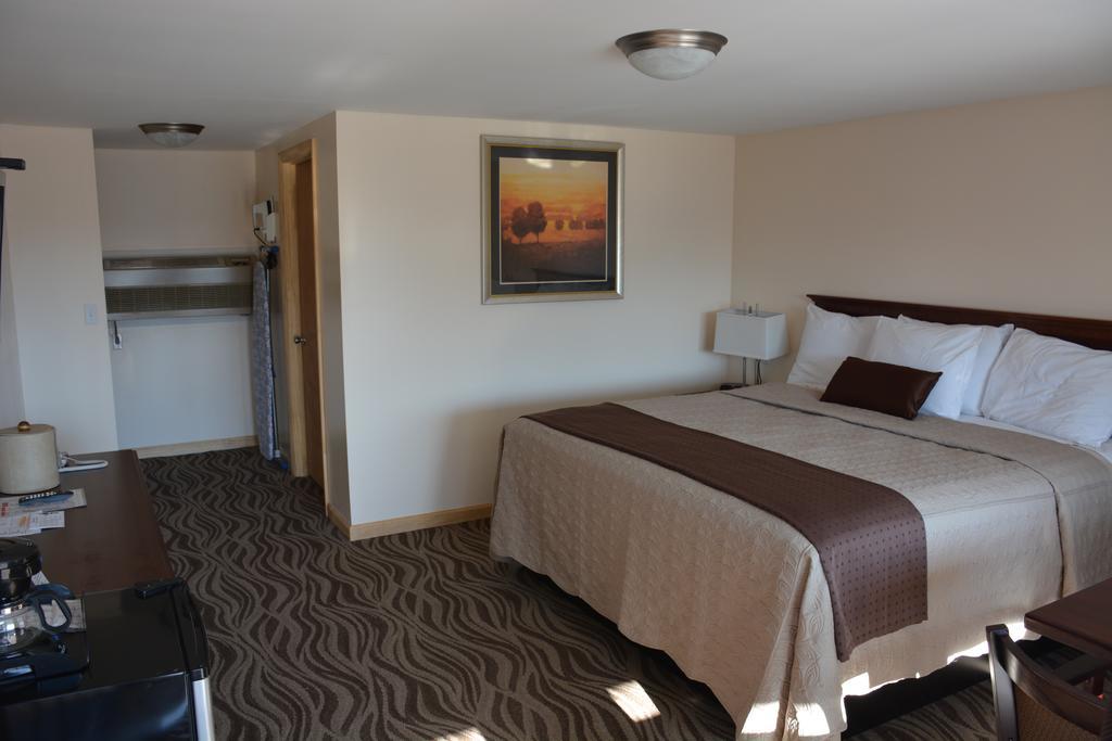 Liberty Inn Old Saybrook Bagian luar foto